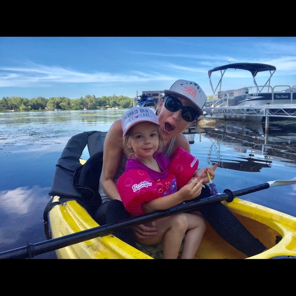 Meet your Posher, Kate - Picture 7 of 7